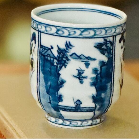 Vintage Blue and White Porcelain Tea Cup with Hand-Painted Floral and Landscape - Picture 1 of 4